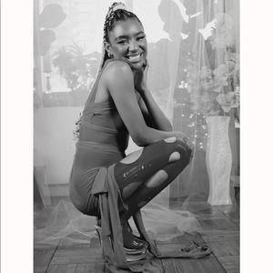 Meet your Posher, Angelique